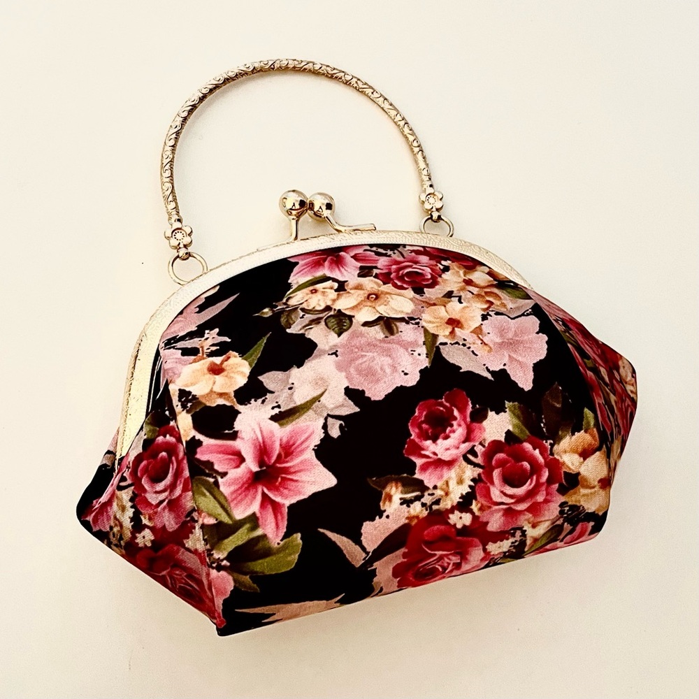 Floral Kiss Lock Clutch Gold Hoop Handle Purse - Picture 2 of 14